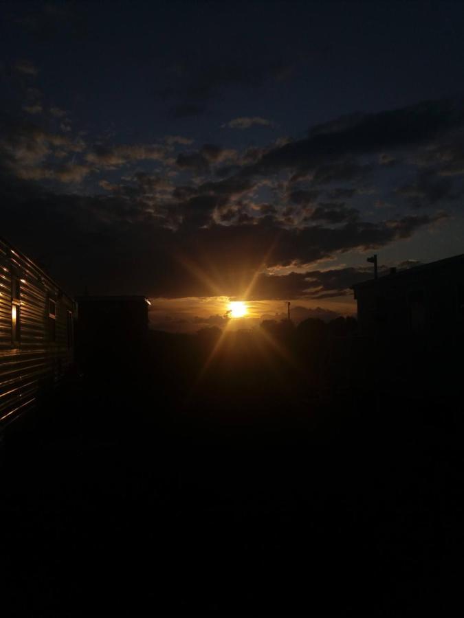 2013 Willerby Sunset Static Caravan Holiday home